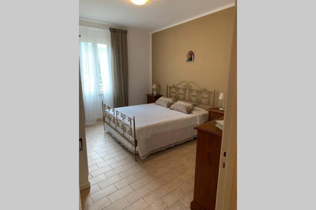 Casa Flea - Holiday Apartment With 2 Bedrooms Гуалдо Тадино Екстериор снимка